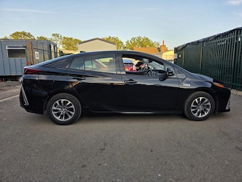 Used Toyota Prius 2021 for sale - 78667385: Photo