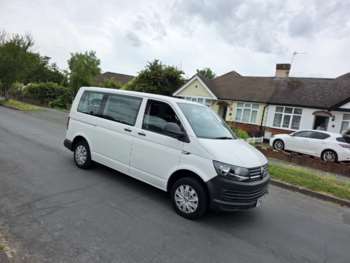 Used Volkswagen Transporter Shuttle 2016 for sale - 75202150: Photo