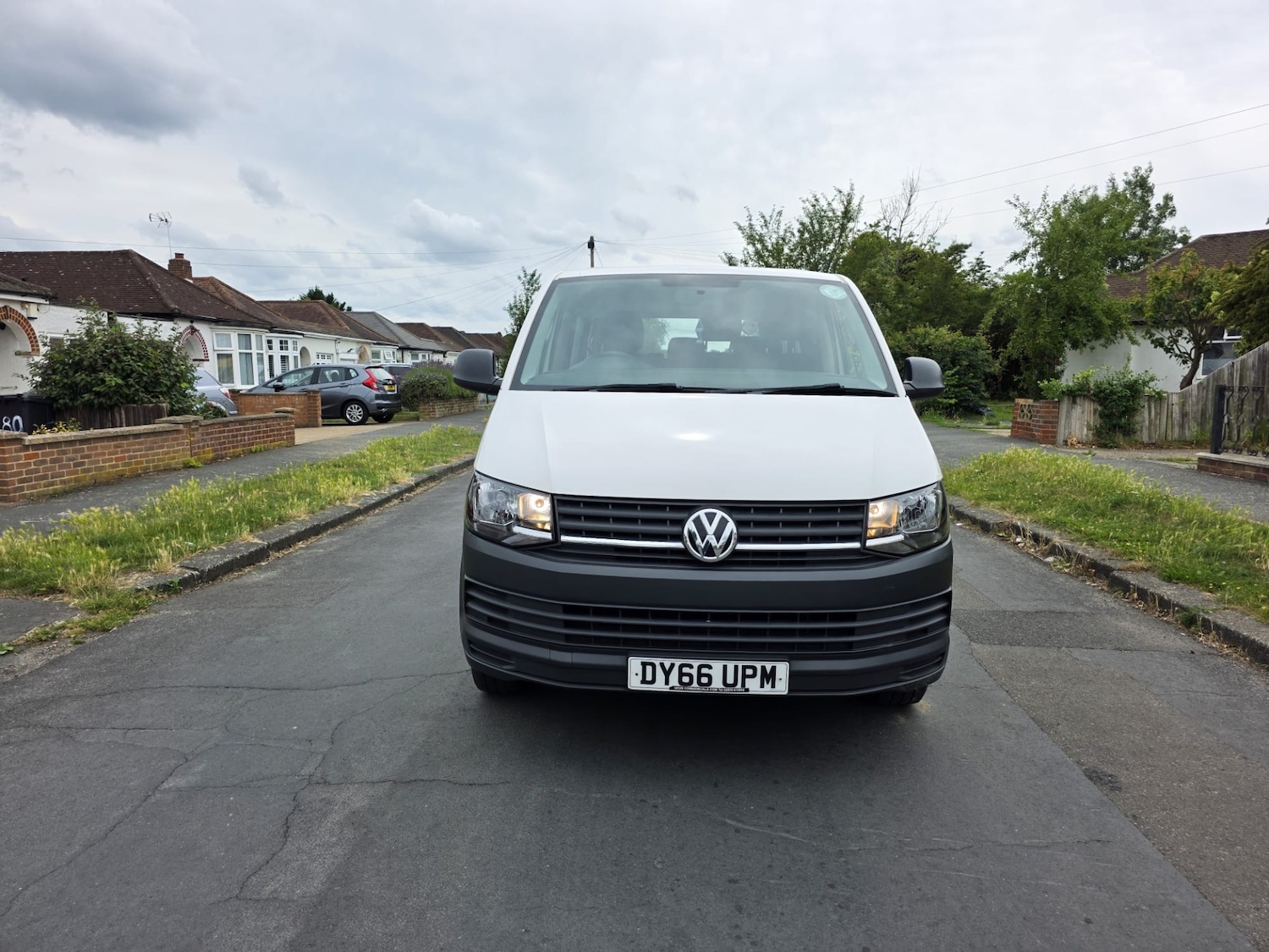 Used Volkswagen Transporter Shuttle 2016 for sale - 76437935: Photo 2