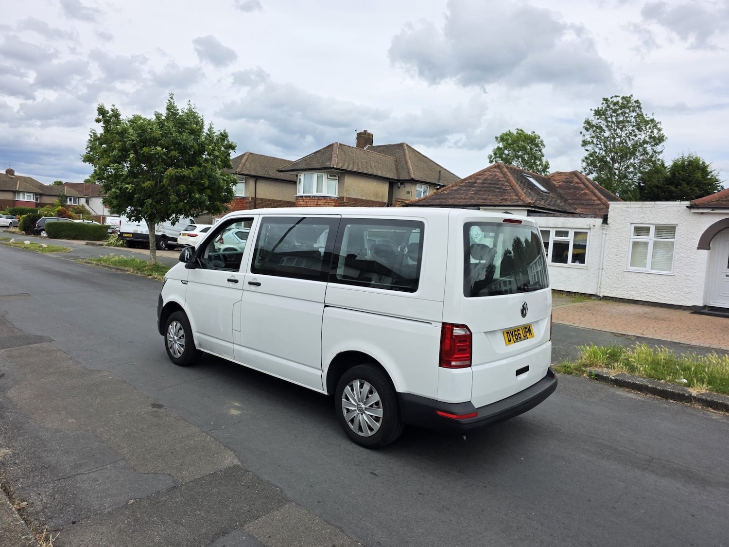 Used Volkswagen Transporter Shuttle 2016 for sale - 76437935: Photo 3