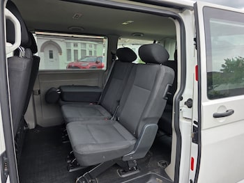 Used Volkswagen Transporter Shuttle 2016 for sale - 76437935: Photo