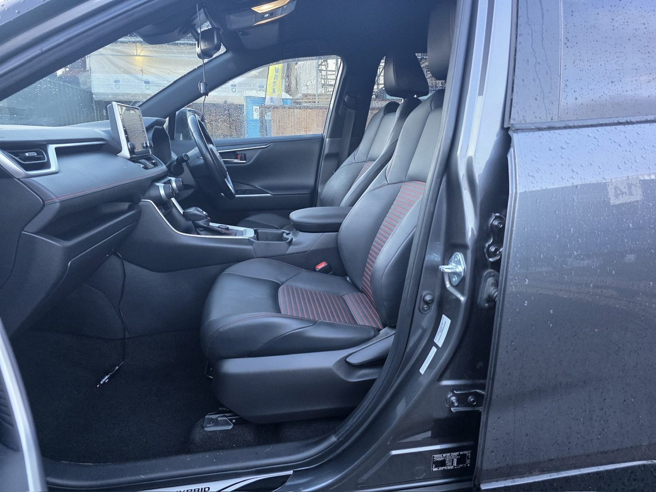 Used Toyota RAV4 2022 for sale - 76892192: Photo 14