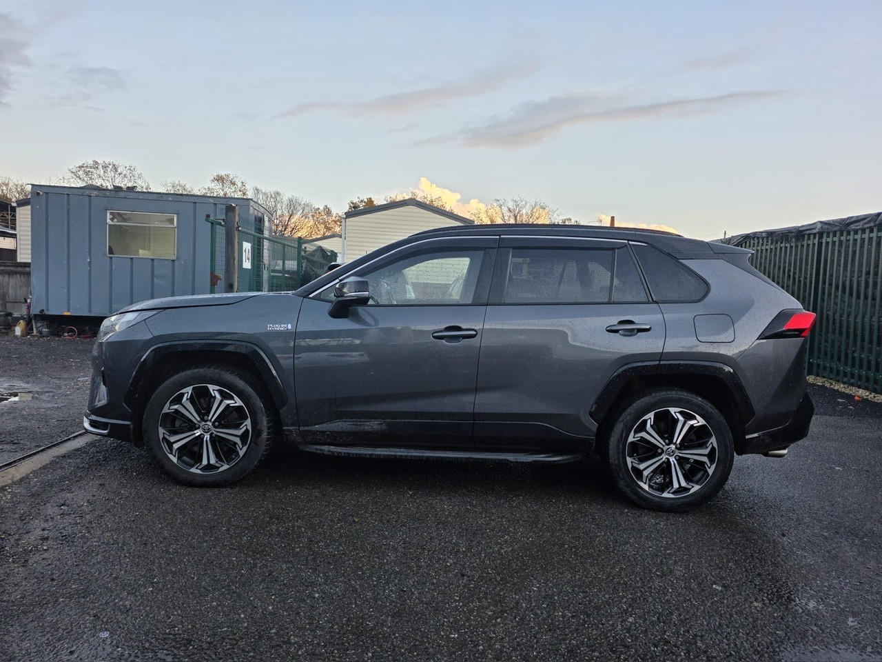 Used Toyota RAV4 2022 for sale - 76892192: Photo 15