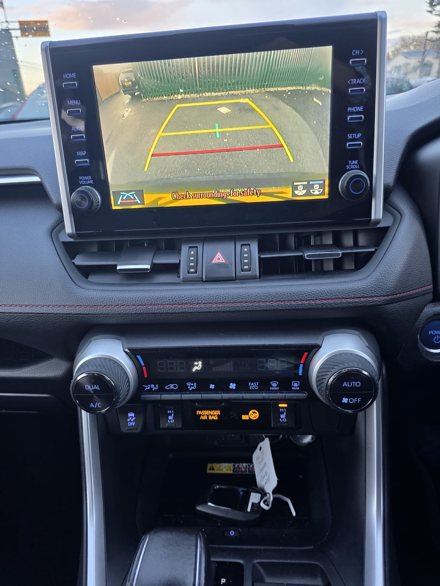 Used Toyota RAV4 2022 for sale - 76892192: Photo 17