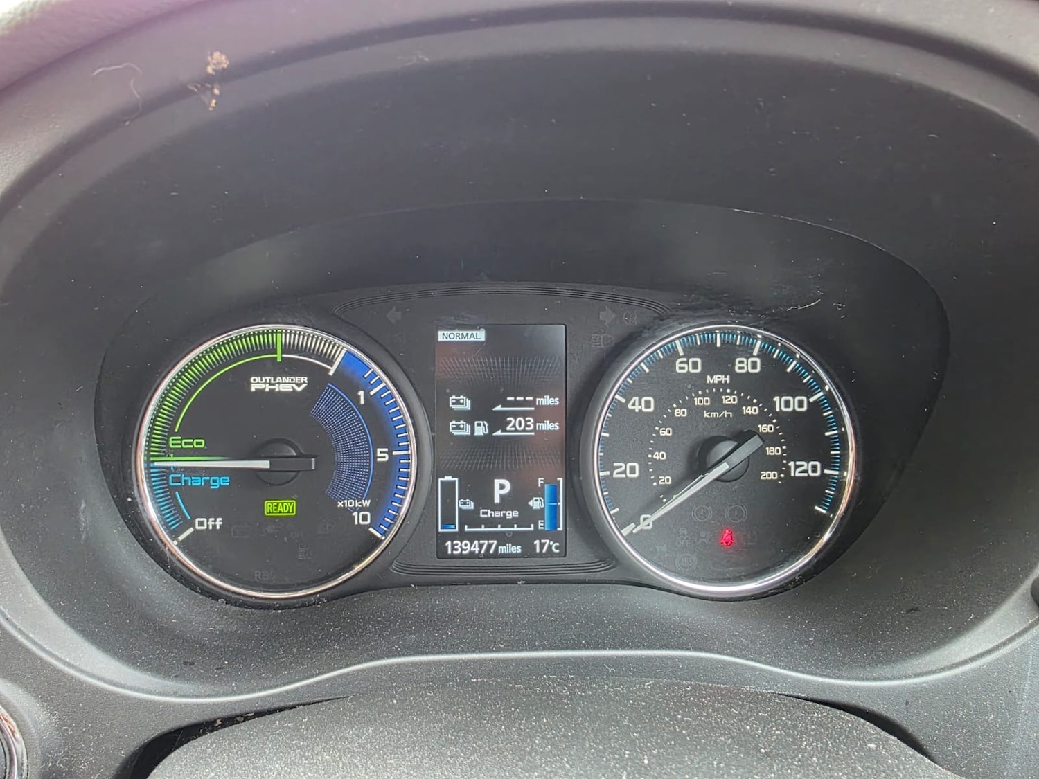 Used Mitsubishi Outlander 2018 for sale - 77989383: Photo 17