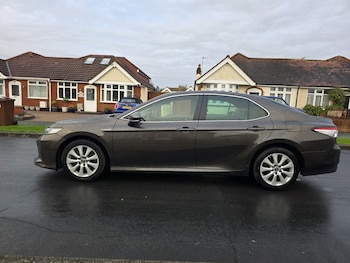 Used Toyota Camry 2019 for sale - 76554912: Photo
