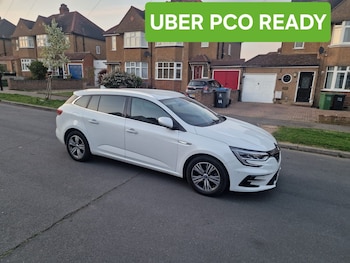 2021 (21) - 1.6 E-TECH PHEV 160 Iconic 5dr Auto