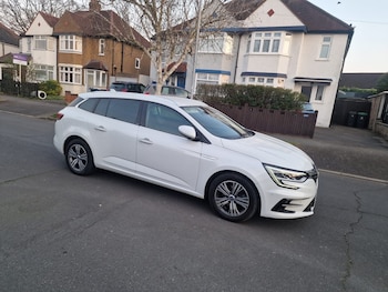 Used Renault Megane 2021 for sale - 75593321: Photo