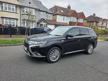 Used Mitsubishi Outlander 2019 for sale - 76567844: Photo