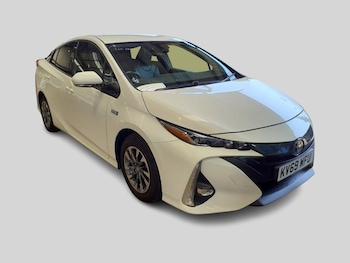 2019 (69) - 1.8 VVTi Business Edition Plus 5dr CVT