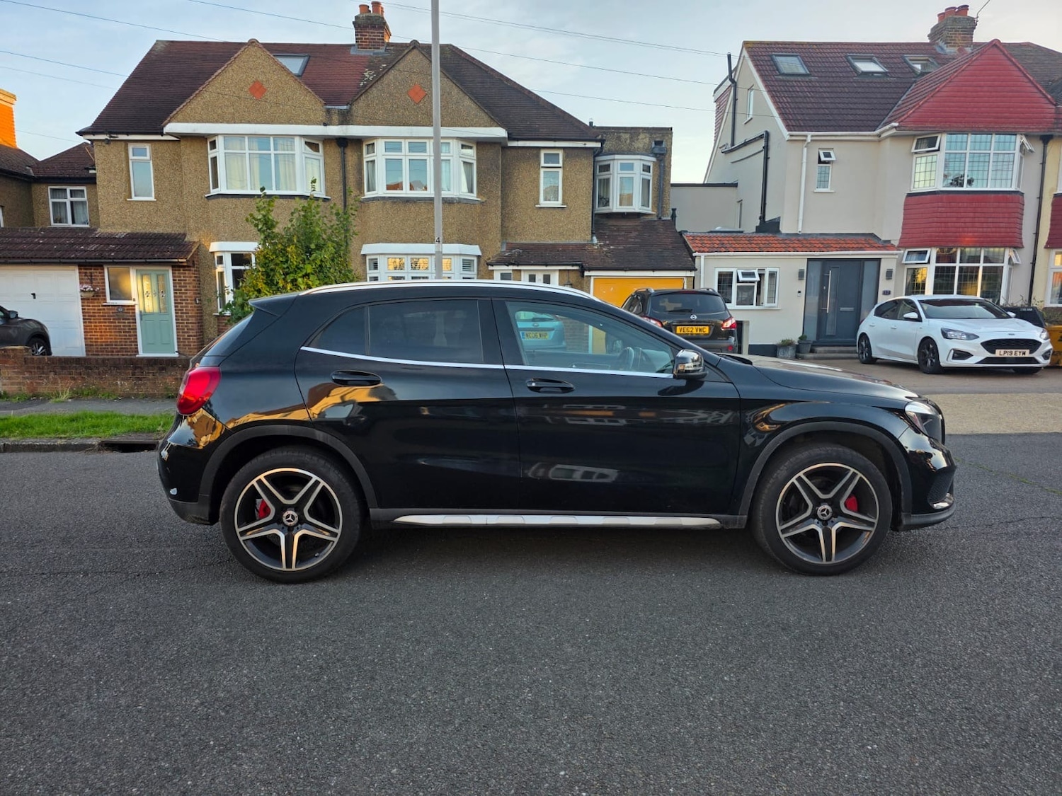 Used Mercedes-Benz GLA 2016 for sale - 76598389: Photo 4