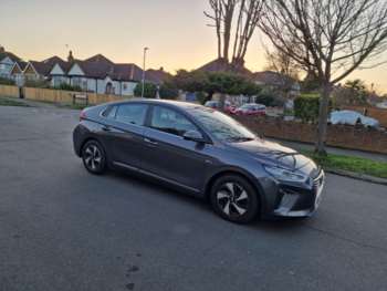 2018 (18) - 1.6 GDi Hybrid Premium SE 5dr DCT