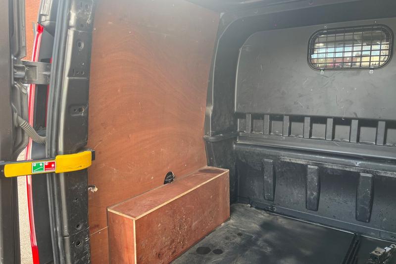 Used Ford Transit Custom 2020 for sale - 77687552: Photo 4