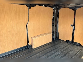 Used Ford Transit Custom 2024 for sale - 79369325: Photo