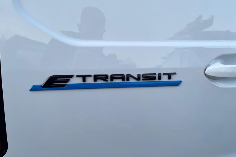Used Ford E-Transit Courier 2025 for sale - 77770436: Photo 18