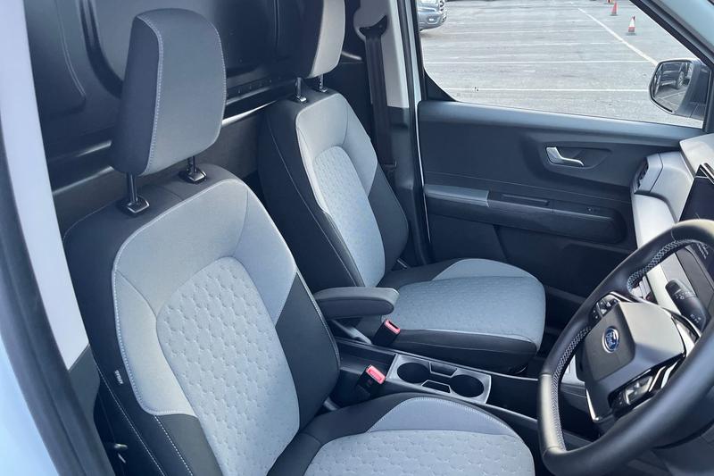 Used Ford E-Transit Courier 2025 for sale - 77770436: Photo 29