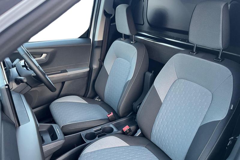 Used Ford E-Transit Courier 2025 for sale - 77770436: Photo 9