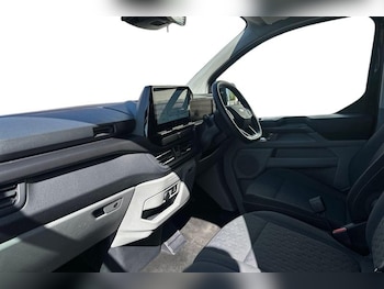 Used Ford Tourneo Custom 2025 for sale - 78350841: Photo