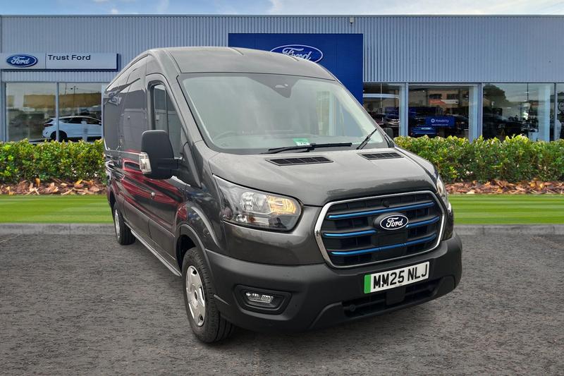 Used Ford E-Transit 2025 for sale - 76222565: Photo 1