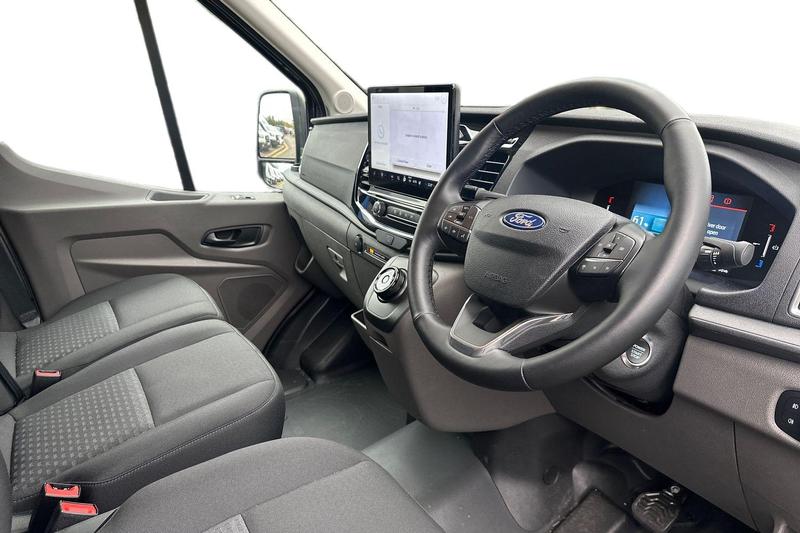 Used Ford E-Transit 2025 for sale - 76222565: Photo 14