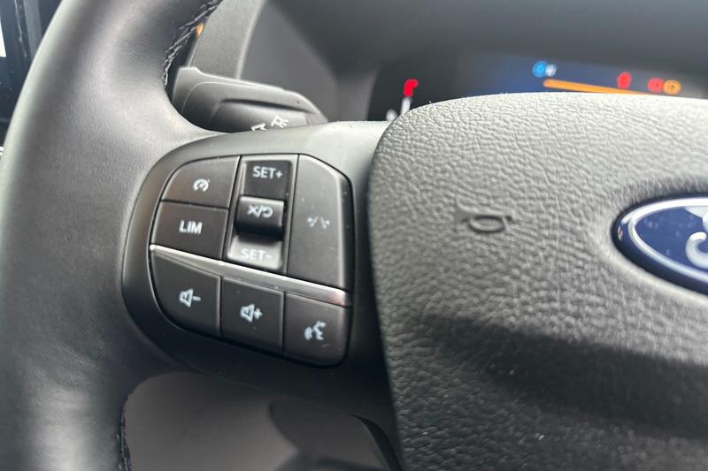 Used Ford E-Transit 2025 for sale - 76222565: Photo 21