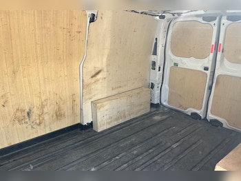 Used Ford Transit Custom 2024 for sale - 78443063: Photo