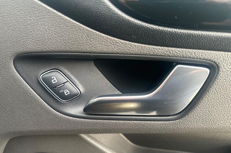 Used Ford Transit Custom 2020 for sale - 77840832: Photo 28