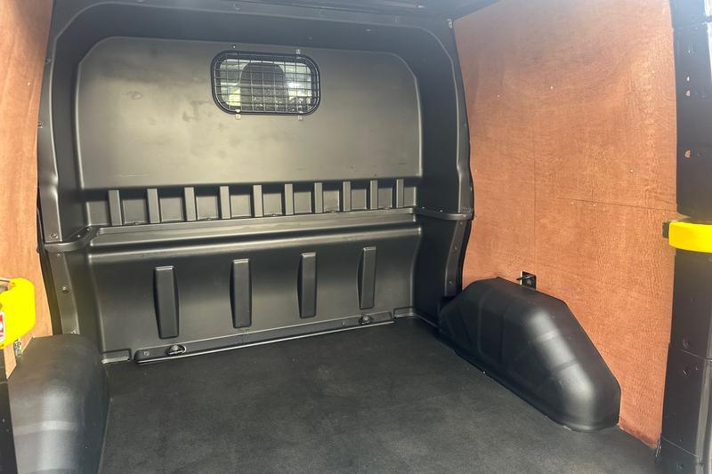 Used Ford Transit Custom 2020 for sale - 77840832: Photo 4