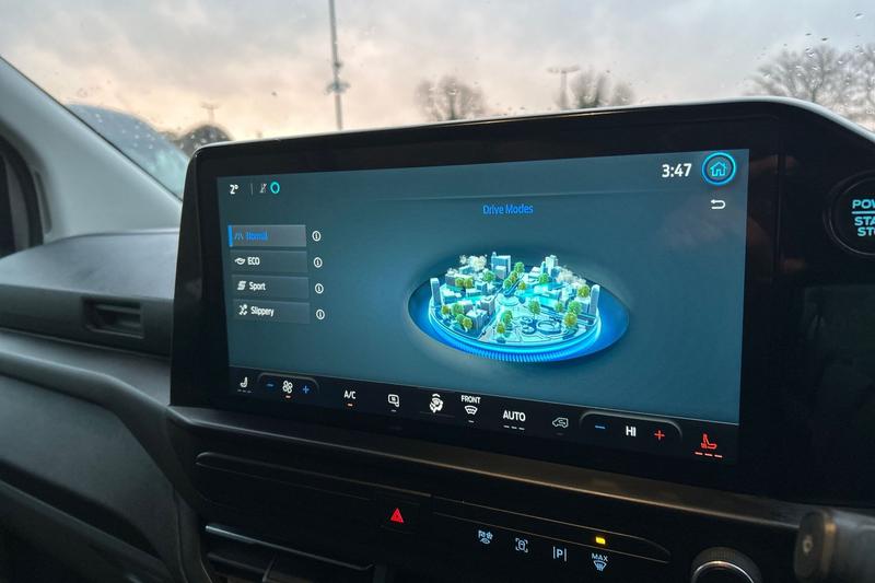 Used Ford Transit Custom 2024 for sale - 77210984: Photo 38