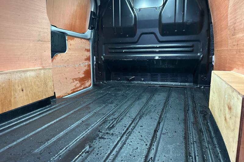Used Ford Transit Custom 2024 for sale - 77210984: Photo 41