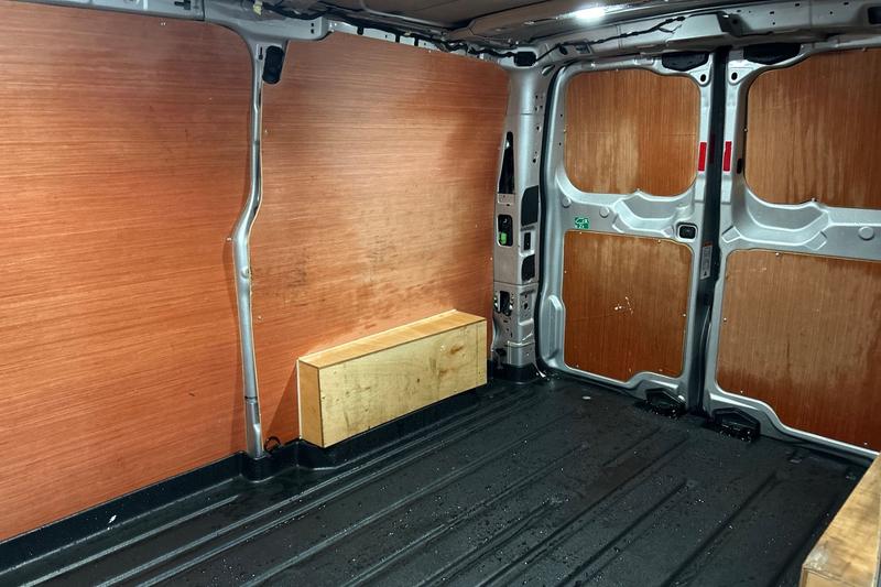 Used Ford Transit Custom 2024 for sale - 77210984: Photo 5