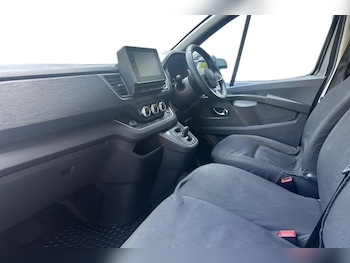 Used Renault Trafic 2025 for sale - 78400244: Photo