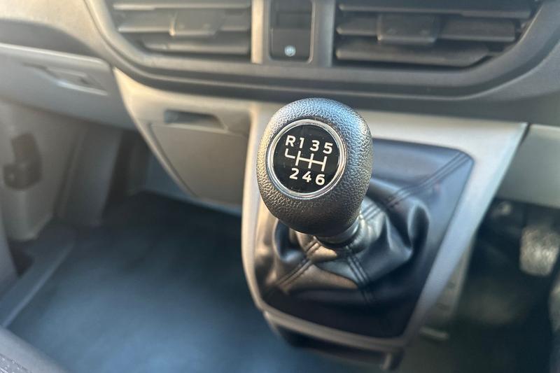 Used Ford Transit Custom 2024 for sale - 77935012: Photo 23