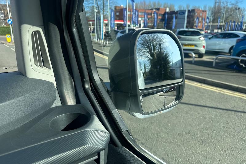 Used Ford Transit Custom 2024 for sale - 77935012: Photo 30