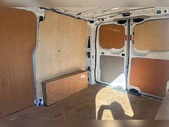 Used Ford Transit Custom 2024 for sale - 77935012: Photo