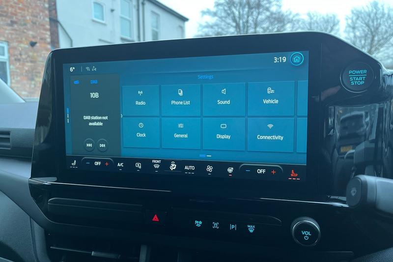 Used Ford Transit Custom 2025 for sale - 76782434: Photo 33