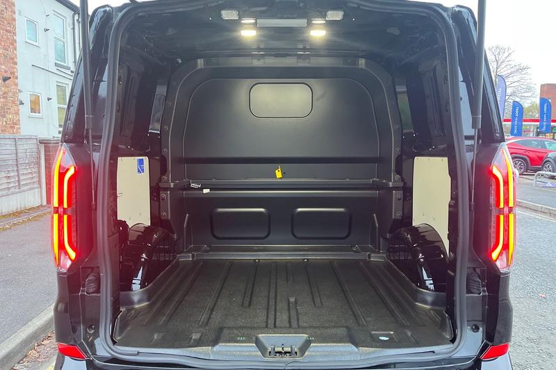 Used Ford Transit Custom 2025 for sale - 76782434: Photo 7