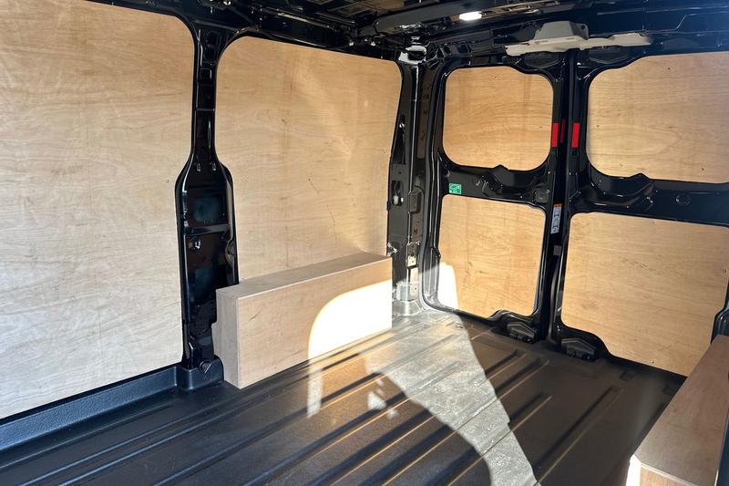 Used Ford E-Transit 2025 for sale - 77770434: Photo 4