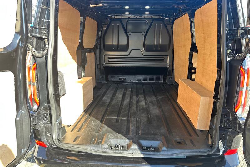 Used Ford E-Transit 2025 for sale - 77770434: Photo 6