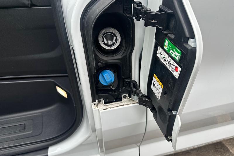 Used Ford Transit Custom 2025 for sale - 77989108: Photo 28