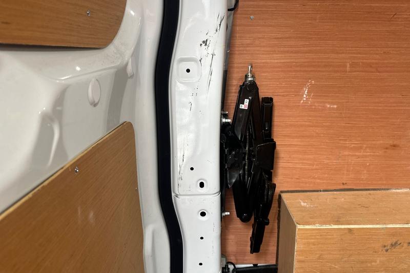 Used Ford Transit Custom 2025 for sale - 77989108: Photo 32