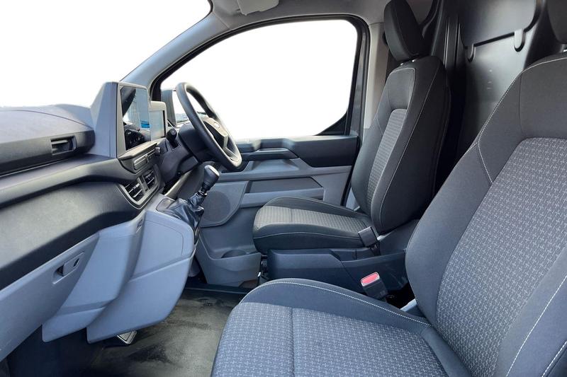 Used Ford Transit Custom 2025 for sale - 76684851: Photo 11