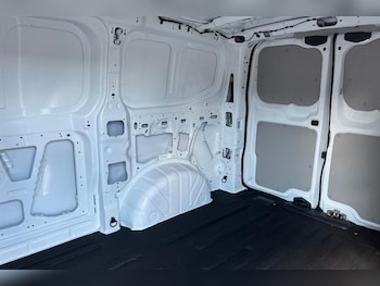 Used Ford Transit Custom 2024 for sale - 79369333: Photo