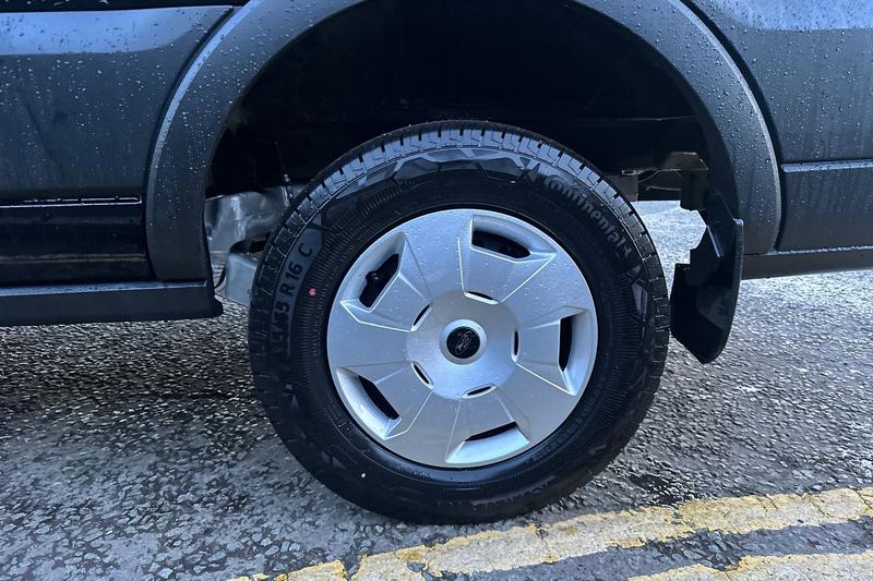 Used Ford E-Transit 2025 for sale - 77145261: Photo 17