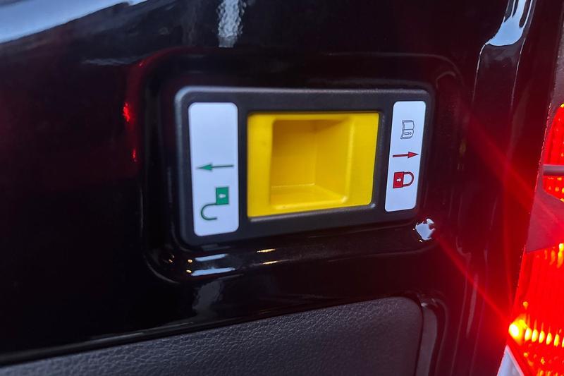 Used Ford E-Transit 2025 for sale - 77145261: Photo 9