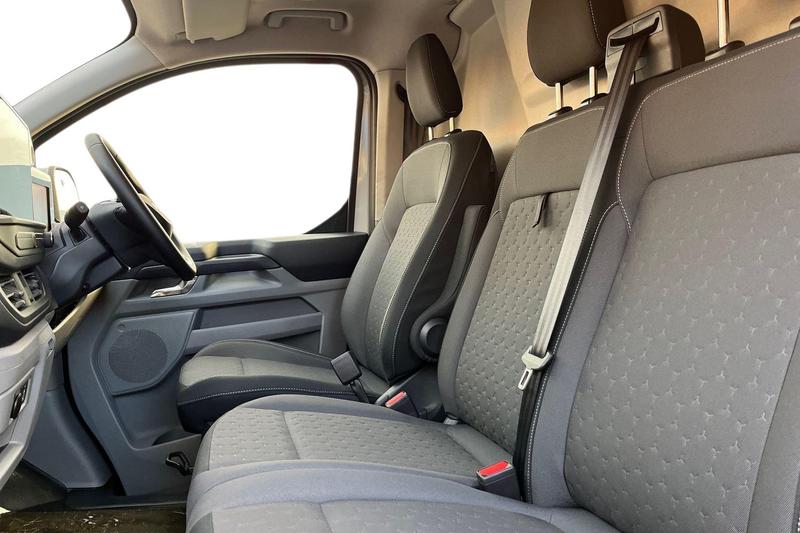 Used Ford Transit Custom 2025 for sale - 76433998: Photo 11
