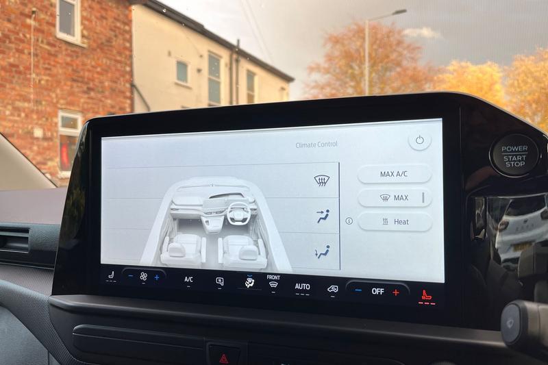 Used Ford Transit Custom 2025 for sale - 76433998: Photo 30