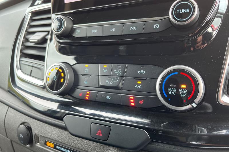 Used Ford Transit Custom 2023 for sale - 76405285: Photo 37