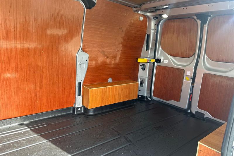 Used Ford Transit Custom for sale - 78215564: Photo 4