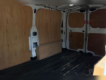 Used Ford Transit Custom 2024 for sale - 78838645: Photo